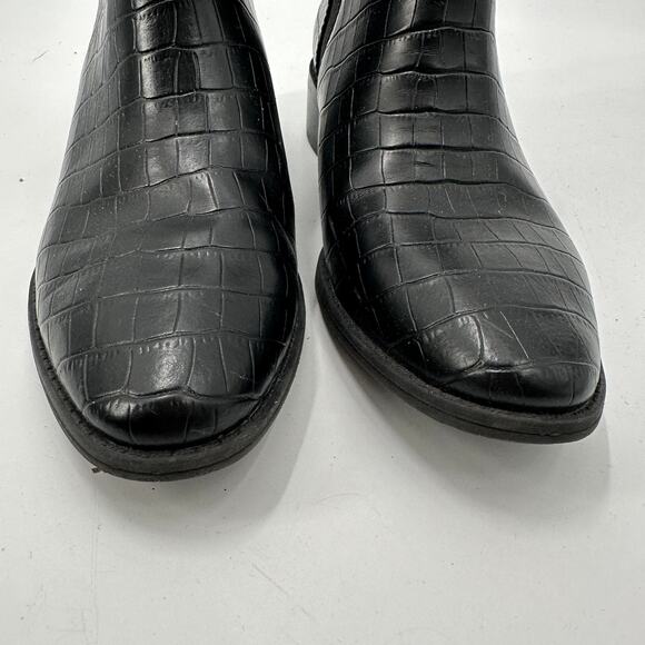 DOLCE VITA Tristan Chelsea Boots in Black Textured Leather // 8.5 - Picture 9 of 10
